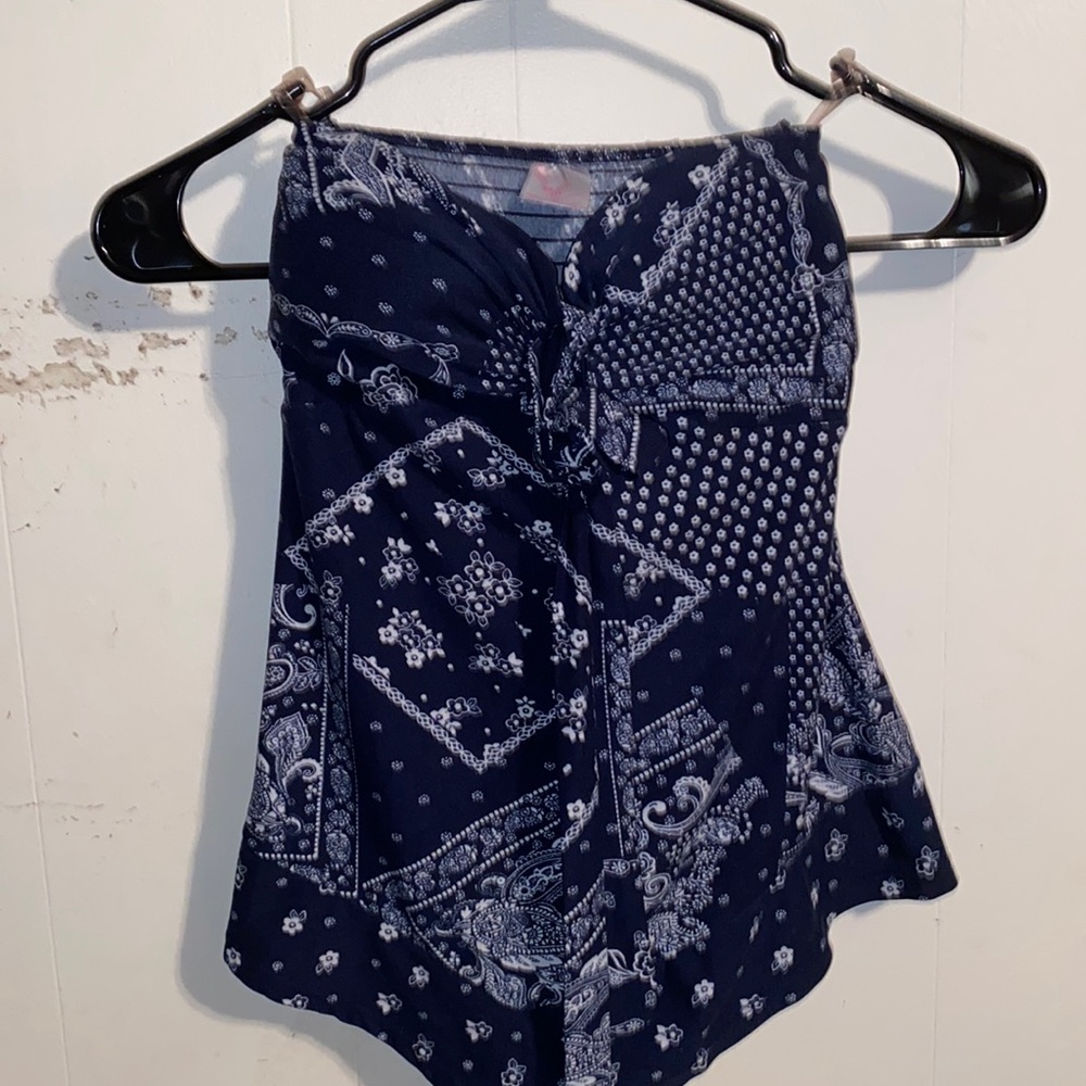 No boundaries strapless top